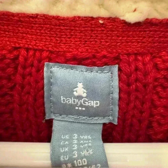 GAP Boy's size 3 red Cable Knit Sweater 1/4 button Christmas cozy warm - Picture 4 of 9